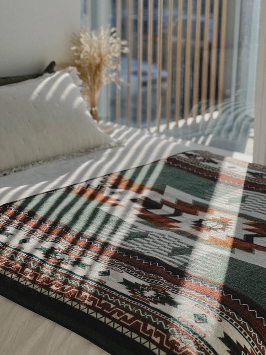 Wylde Brigade - Quilotoa Aztec Reversible Blanket Throw
