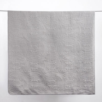 Oversized Medallion Quilt Set - Clara Collection