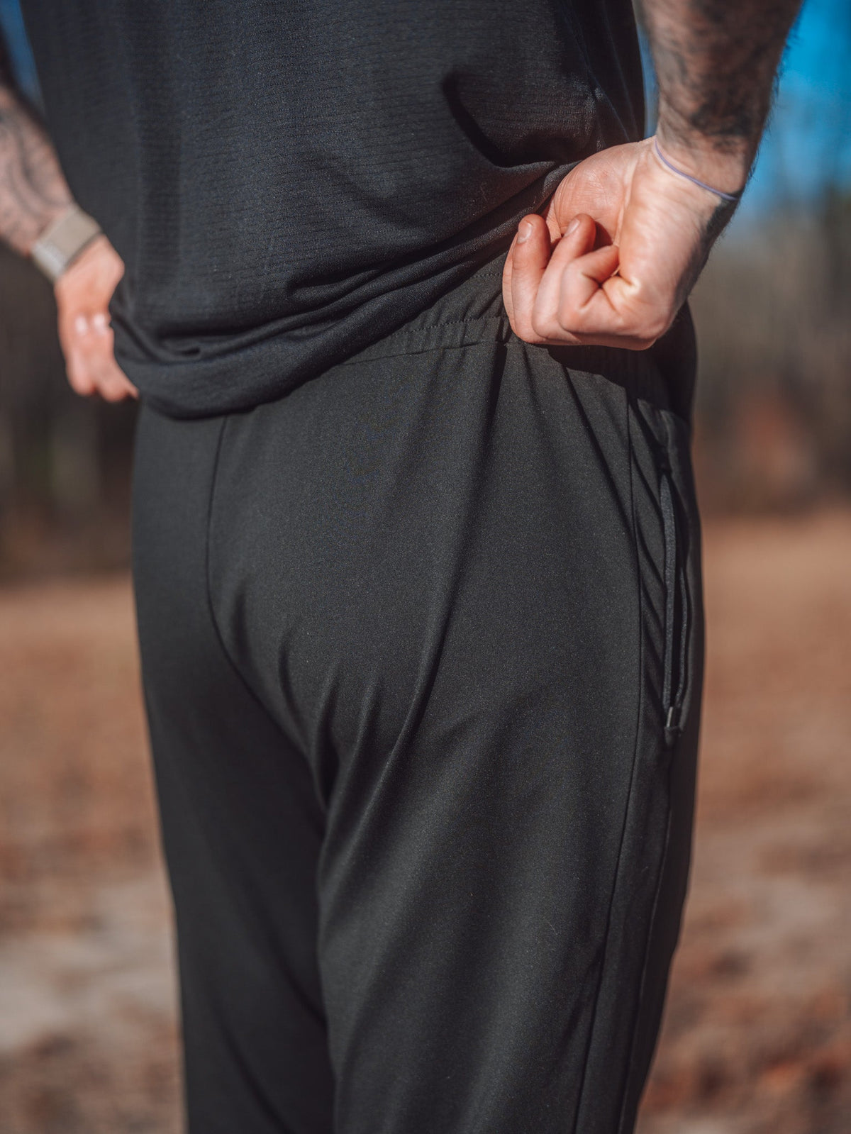 MEN'S | PERFORMANCE JOGGER