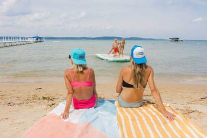 Quick-Dry & Sand-Free Towel | 4 Pack